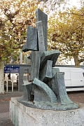 Wotruba-1970-Richard-Wagner-Denkmal-03.jpg
